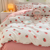 Yeknu Ins Pink Strawberry Cute Bedding Set Cartoon Fruit Duvet Cover Soft Queen Full Size Flat Bed Sheet Girls Quilt Cover Pillowcase