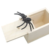 Yeknu Spider Prank Box Halloween Rubber Spider Prank Wooden Box Toys Spider Magic Toys Play Joke Gift Surprising Box Scare Toy Box