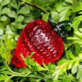 Yeknu Glass Red Strawberry Figurine Crystal Fruit Collectible Art Glass Miniature Ornament Tabletop Desk Paperweight Glass Home Decor