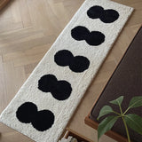 Yeknu Retro Artistic Black White Tufting Carpet Soft  Fluffy Bedside Bedroom Carpet Silicone Anti-skid Back Door Mat