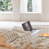 Yeknu Tuscan Imitation Fur Blanket for Winter Warmth Super Comfortable Bed Blankets High-end Warm Winter Blanket for Sofa 130x160CM