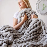 Yeknu Handmade Chunky Knit Blanket Large Thick Wool Bulky Knitting Throw for Bedroom Decor Pet Bed Chair Mat Rug Grey