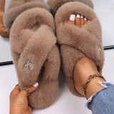 Yeknu Women&#39;s Slippers Fluffy Faux Fur Rhinestone Letter M Decor Slides Flat Sandals Cute Slippers Flip Flops Luxury Shoes Wholesale